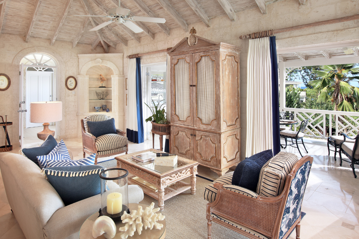 Luxury Plantation Suite